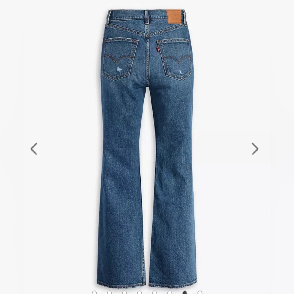 Levi’s High rise 70’s Flare Jeans 24x32 NWT - Picture 2 of 6